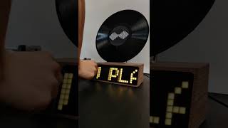 Complete your audio setup with the PETRU visualizer 🎶✨