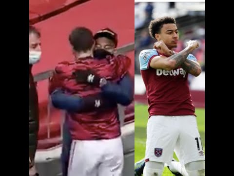 West Ham United player #Jesse Lingard happily meet his former club Manchester United at Old Trafford