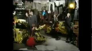 The Cure - The Lovecats