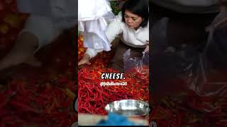 StreetFood #FoodieTravel #GlobalEats #FoodAroundTheWorld #StreetFoodAdventre #juliefacts