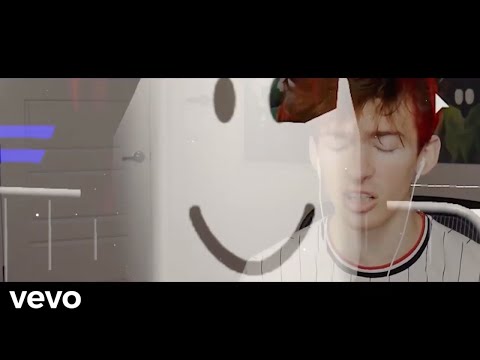 Bacon Boy: Official Music Video (Flamingo)