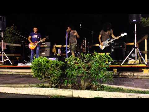 Hop Frog Led Zeppelin Tribute - Out On The Tiles LIVE