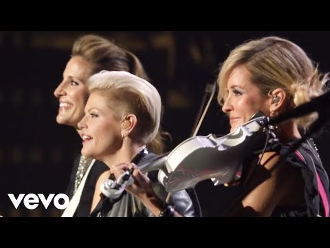 The Chicks - Ready To Run (Live from MMXVI Tour)