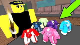 Tiny Avatars HIDE and SEEK in MM2!