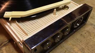Vintage Electra Battery-operated Portable Record Player