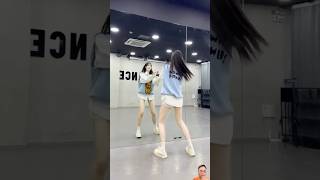 #dance #douyin #dancechallenge #shuffledance #dancer #langthanglanga #girlbuildingbushcraftlife