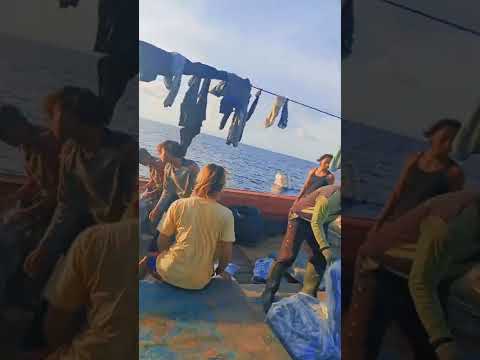 Kapal Cakalang Pekalongan beroperasi diLaut Hindia 120......