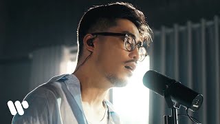 Những Chuyến Bay / Vũ. (Live Session tại Trại sáng tác Hòa Bình)