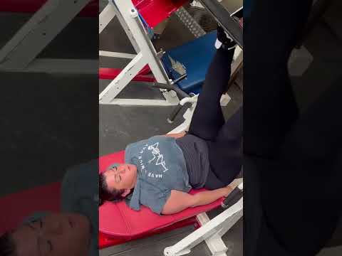 Birthday Leg day!! #rdl #myfitnessjourney #legdayeveryday #bodybuilding #weightlosstransformation