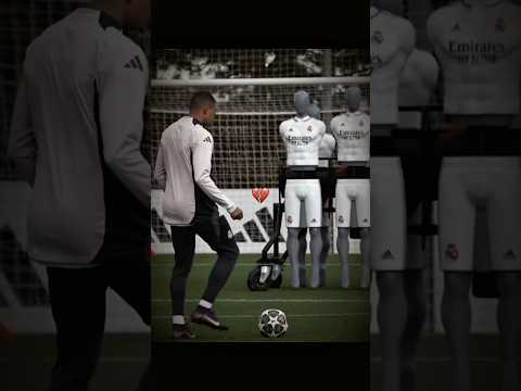 Mbappe practices😮‍💨🔥 #mbappe #realmadrid #futbol