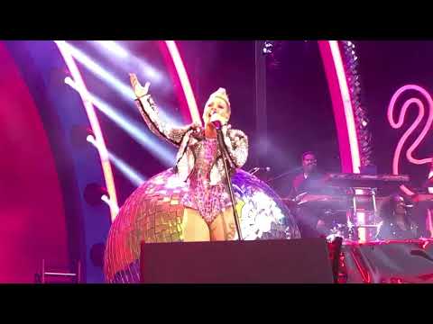 Pink- Who Knew- Birmingham Aston Villa U.K.- 13.6.23