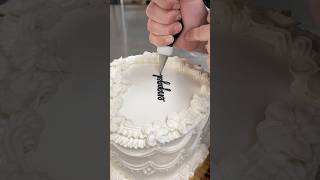 Is $22 too cheap for this cake? 🤔 #cake #cakedecorating #CapCut