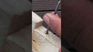 Tricks to Keep wood from splitting when nailed #TexasFix #SmartSolution #HandyTrick