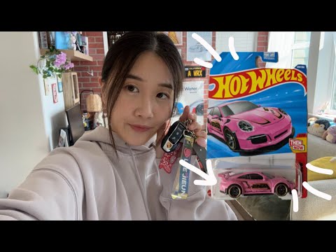 HUNTING FOR HOTWHEELS *fail* + small giveaway announcement!