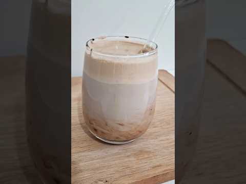 Boba milk with chocolate cream #shorts #asmr #boba #bobatea #bobapearl #milk #fyp #chocolate #recipe