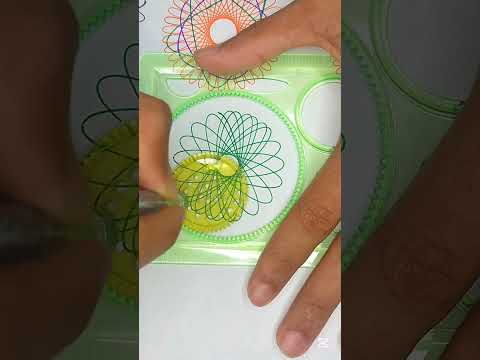 Viral Spirograph designs 😱 #spirograph #art #drawingtechniques #shorts #viralusa #newmusic