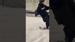 Started the season at Big snow. #snowboarding #bigsnow #american dreammall #ski