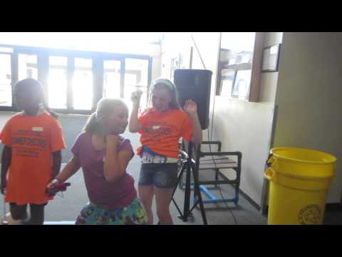 Dancing Queens