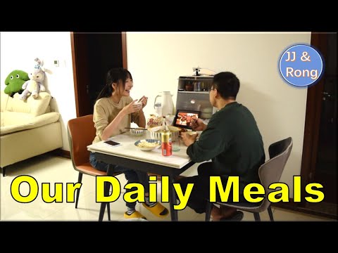 A Weekend in Our Lives: Discovering How Chinese People Prepare and Enjoy Breakfast, Lunch and Dinner
