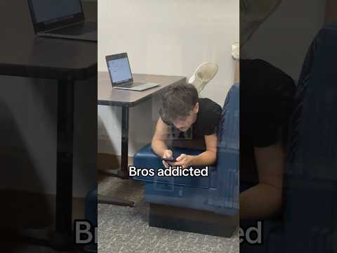 College Freshman Put Me On to This 🗣🤯🤝🏼