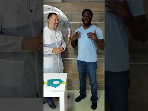 Quentarius Porcelain Veneer Review - Dental Tourism Colombia (Dr Julio Oliver, Cartagena)