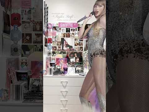 ⸆⸉🎧ྀི : my swiftie corner 🫶🏻✨💖 #taylorswift #swifties #room #roomtour  #swiftie #collection
