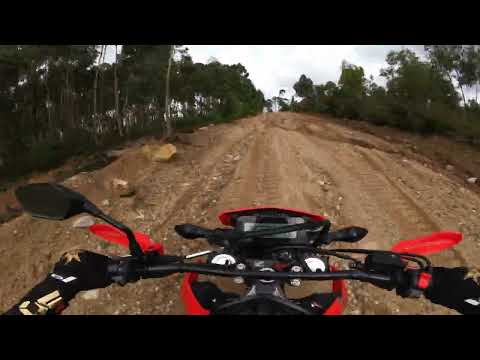 SKETCHY HILLCLIMB