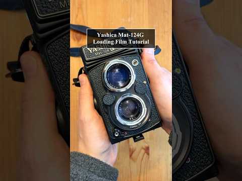 Loading a Yashica Mat-124G #filmcamera #asmr