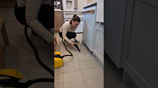 Deep cleaning the kitchen 🫧💛 My steam cleaner is available in my Amazon Store ✌🏻#steamcleaning