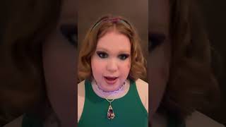 You’re your own worst critic #bodyconfidence #confidencewins #makeup #selflove
