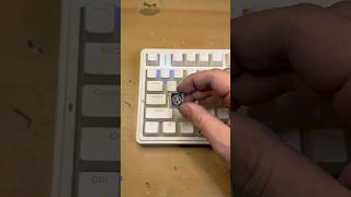 Customizing my keyboard, what key next? #art #customkeyboard #satisfying